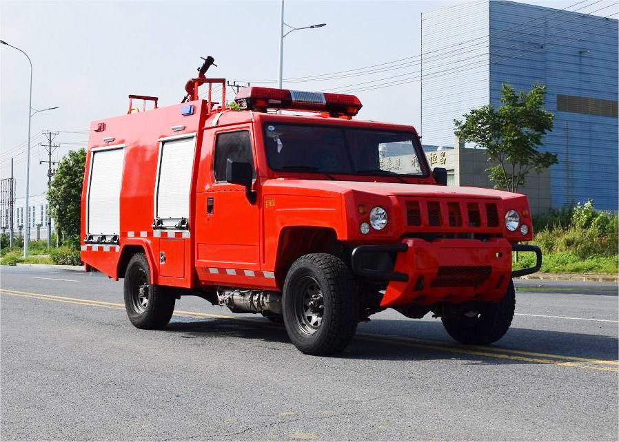 四驅(qū)勇士藍(lán)牌水罐消防車