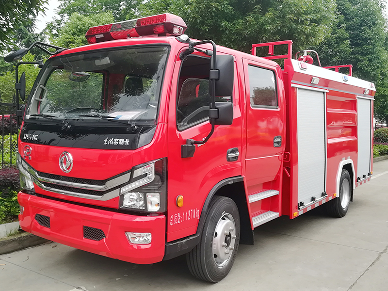 東風(fēng)多利卡消防車 5 噸水